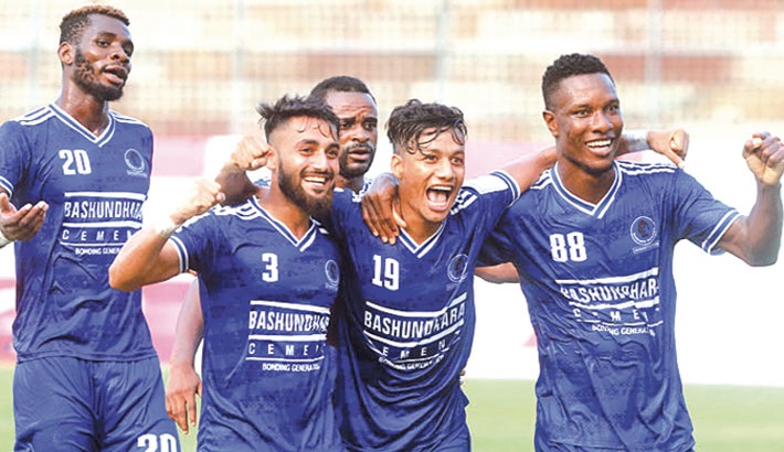 Sheikh Russel register big win over Sheikh Jamal: Kings march on; Dhaka Derby today